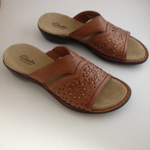 Clarks Shoes - Clarks Bendables Size 8M